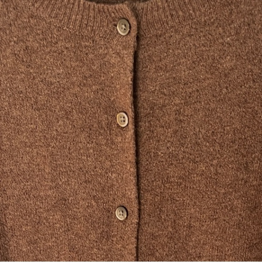 Old Navy Women's Brown Button-Front Knit Cardigan - Picture 4 of 5